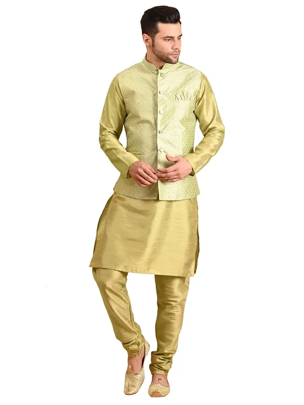 Men's_Silk_Blend_Kurta_Pajama_with_Designer_Ethnic_Nehru_Jacket/Modi_Jacket