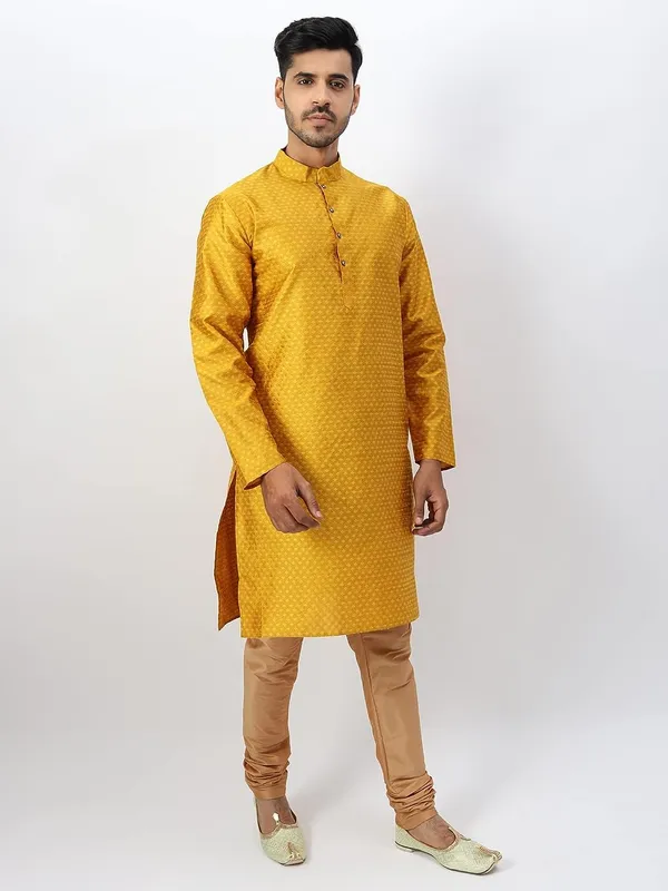 Silk_Blend_Men's_Kurta_Pyjama_Set/Kurta_Pajama_for_Men