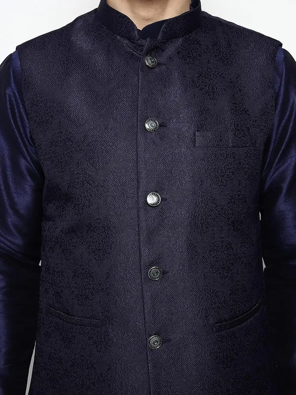 Men's_Silk_Blend_Kurta_Pajama_with_Designer_Ethnic_Nehru_Jacket/Modi_Jacket?