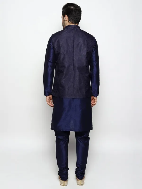 Men's_Silk_Blend_Kurta_Pajama_with_Designer_Ethnic_Nehru_Jacket/Modi_Jacket?