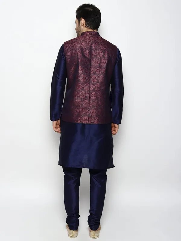 Men's_Silk_Blend_Kurta_Pajama_with_Designer_Ethnic_Nehru_Jacket/Modi_Jacket?