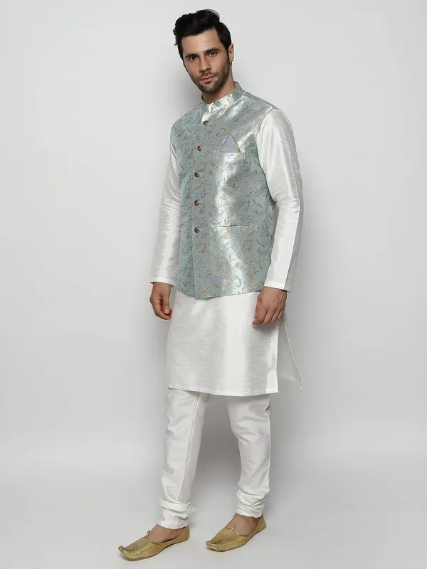 Men's_Silk_Blend_Kurta_Pajama_with_Designer_Ethnic_Nehru_Jacket/Modi_Jacket?