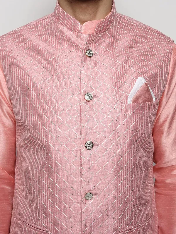 Men's_Silk_Blend_Regular_Kurta_Churidar_Pyjama_with_Bundi_Nehru_Jacket/Waistcoat