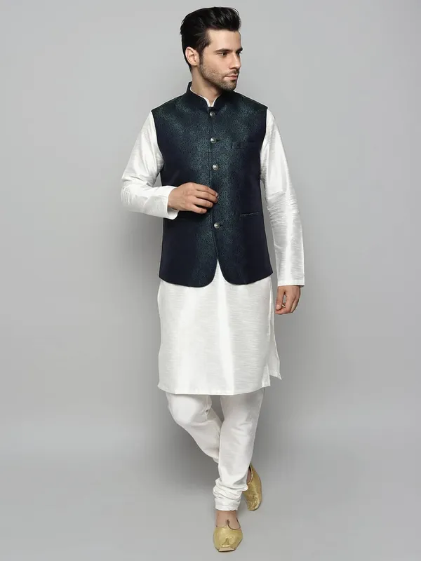Men's_Silk_Blend_Kurta_Pajama_with_Designer_Ethnic_Nehru_Jacket/Modi_Jacket?