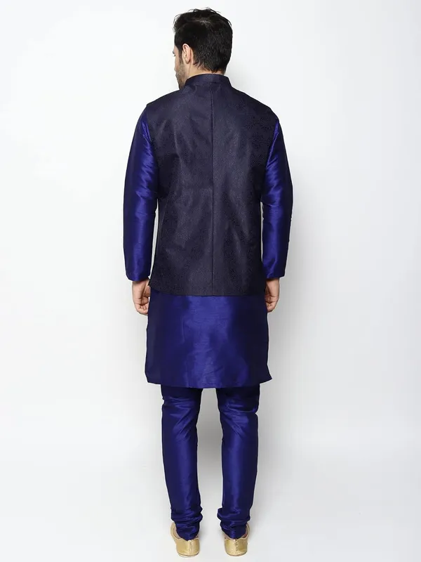 Men's_Silk_Blend_Kurta_Pajama_with_Designer_Ethnic_Nehru_Jacket/Modi_Jacket?
