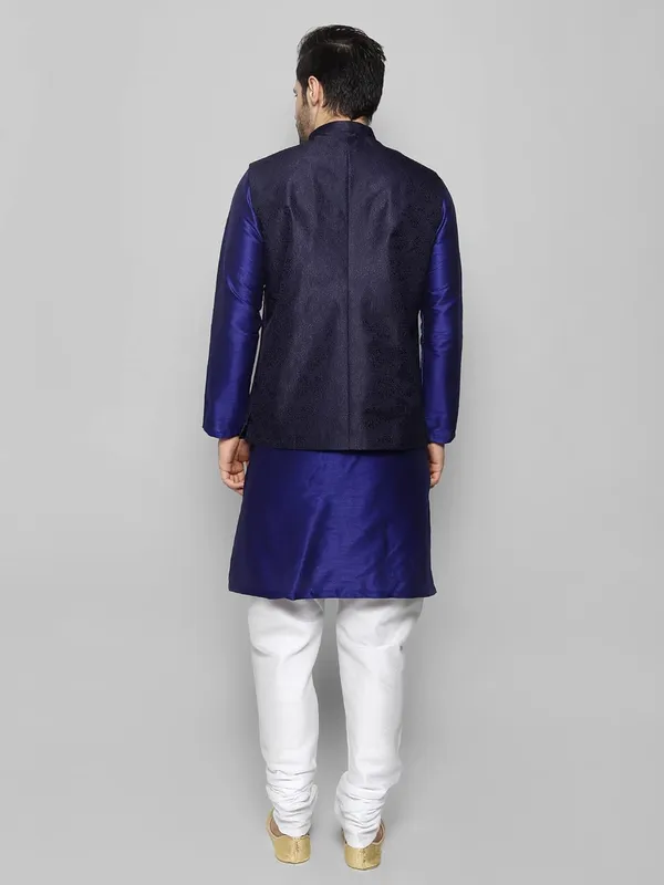 Men's_Silk_Blend_Kurta_Pajama_with_Designer_Ethnic_Nehru_Jacket/Modi_Jacket?