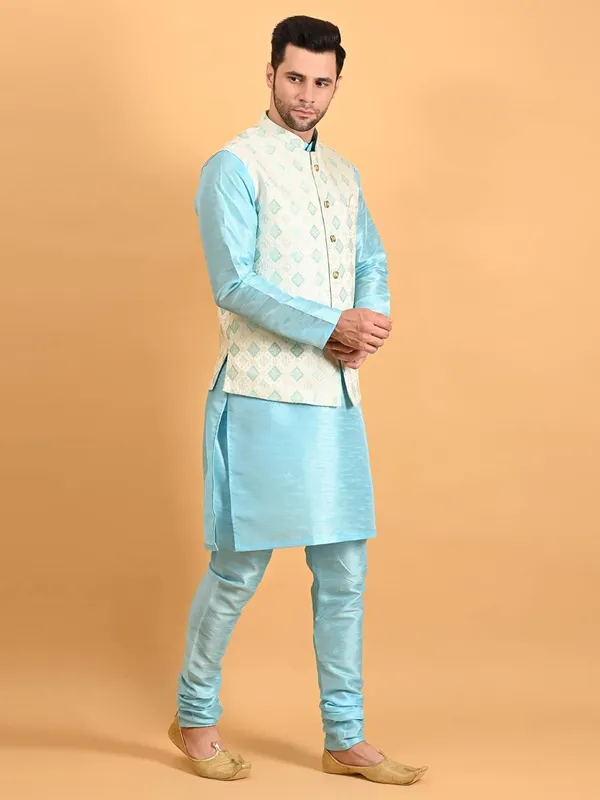 Men's_Silk_Blend_Kurta_Pajama_with_Designer_Ethnic_Nehru_Jacket/Modi_Jacket