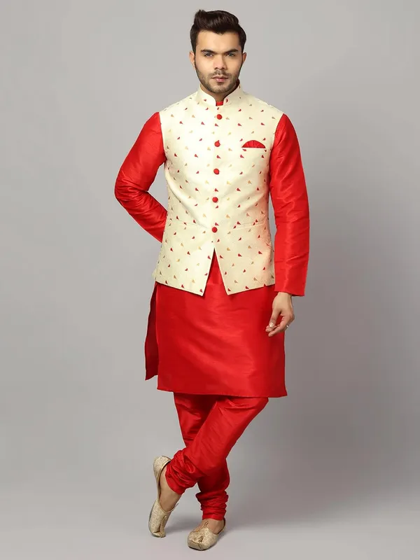 Men's_Silk_Blend_Regular_Kurta_Churidar_Pyjama_with_Bundi_Nehru_Jacket/Waistcoat
