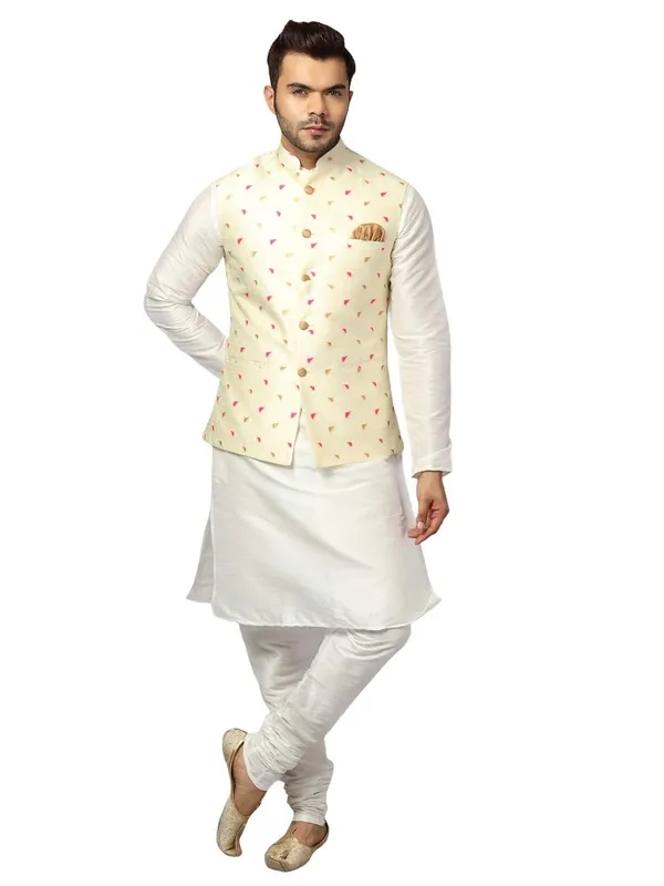 Men's_Silk_Blend_Regular_Kurta_Churidar_Pyjama_with_Bundi_Nehru_Jacket/Waistcoat