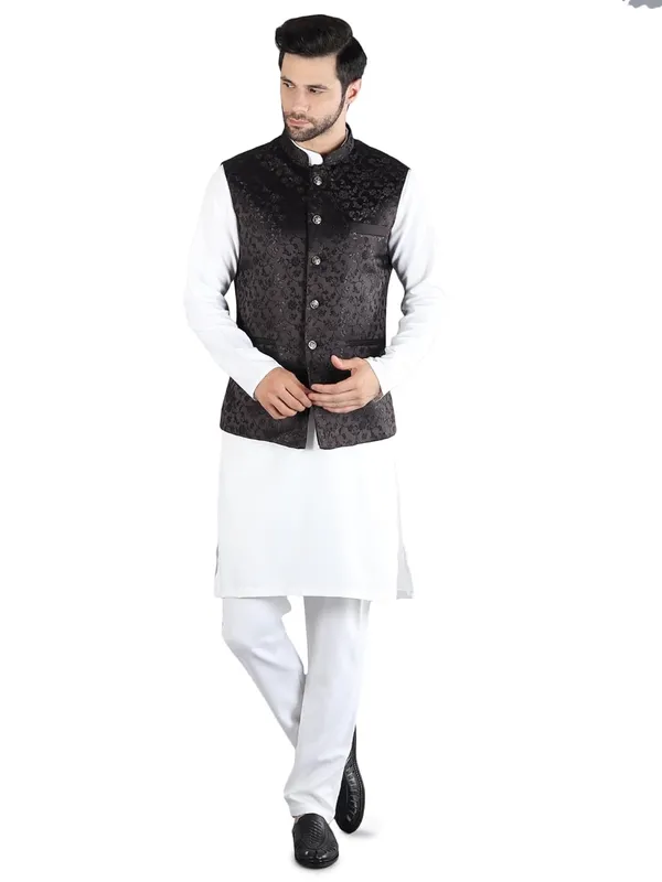 Men's_Silk_Blend_Kurta_Pajama_with_Designer_Ethnic_Nehru_Jacket/Modi_Jacket