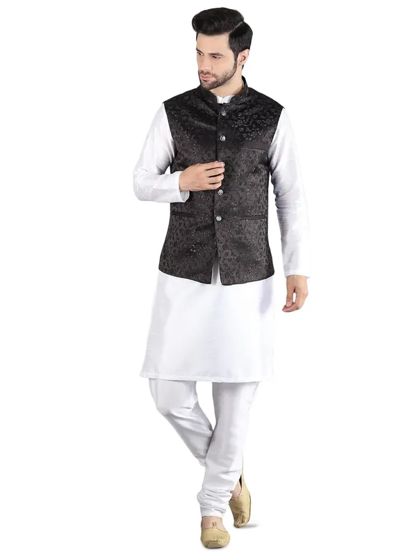 Men's_Silk_Blend_Kurta_Pajama_with_Designer_Ethnic_Nehru_Jacket/Modi_Jacket