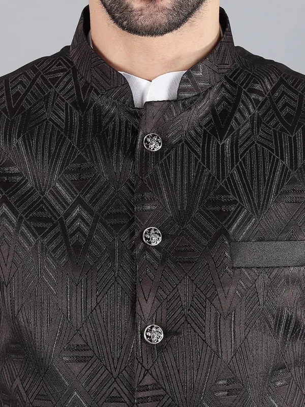 Men's_Silk_Blend_Kurta_Pajama_with_Designer_Ethnic_Nehru_Jacket/Modi_Jacket