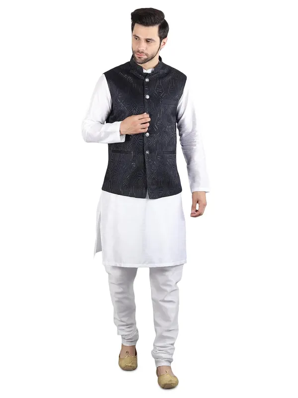 Men's_Silk_Blend_Kurta_Pajama_with_Designer_Ethnic_Nehru_Jacket/Modi_Jacket