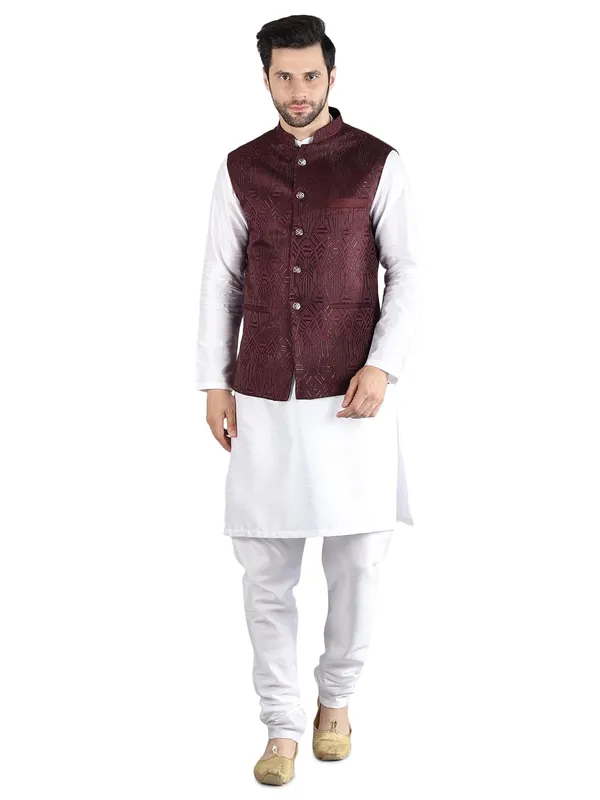 Men's_Silk_Blend_Kurta_Pajama_with_Designer_Ethnic_Nehru_Jacket/Modi_Jacket