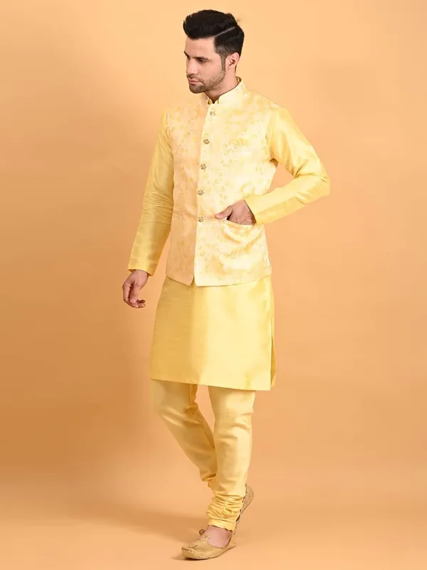 Men's_Silk_Blend_Kurta_Pajama_with_Designer_Ethnic_Nehru_Jacket/Modi_Jacket