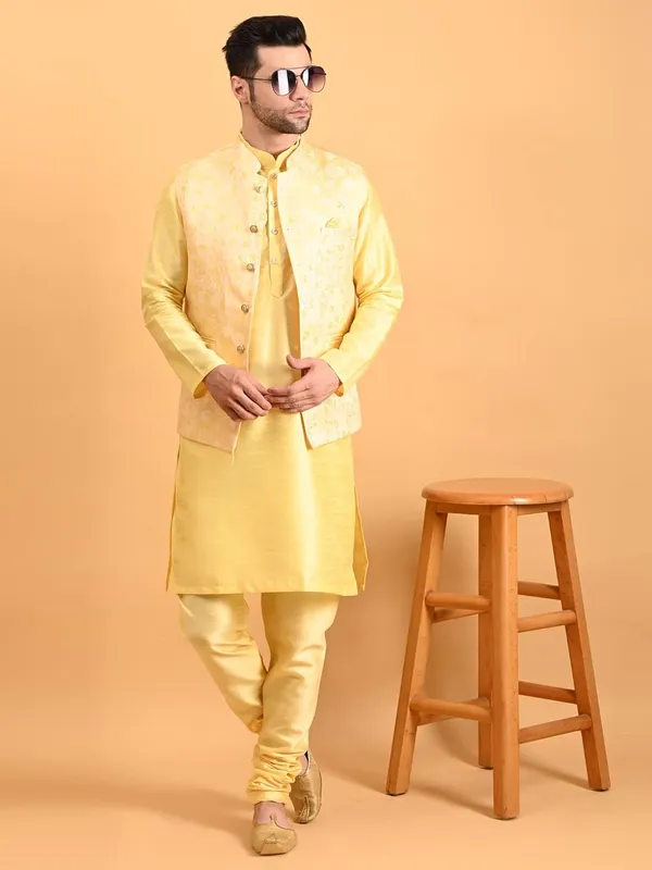 Men's_Silk_Blend_Kurta_Pajama_with_Designer_Ethnic_Nehru_Jacket/Modi_Jacket