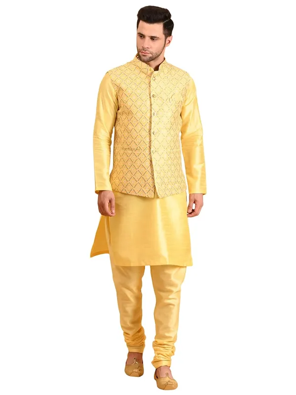 Men's_Silk_Blend_Kurta_Pajama_with_Designer_Ethnic_Nehru_Jacket/Modi_Jacket