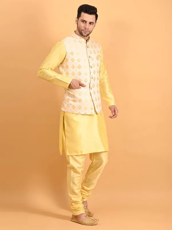 Men's_Silk_Blend_Kurta_Pajama_with_Designer_Ethnic_Nehru_Jacket/Modi_Jacket