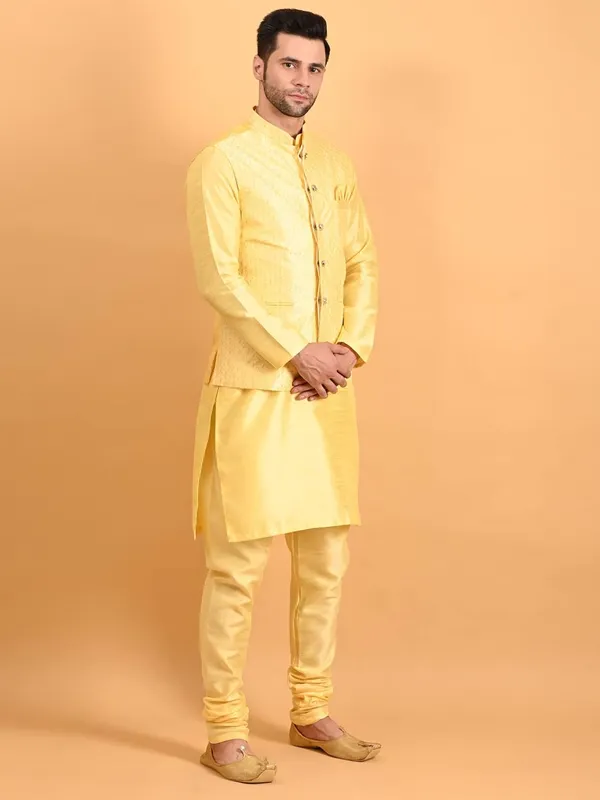 Men's_Silk_Blend_Kurta_Pajama_with_Designer_Ethnic_Nehru_Jacket/Modi_Jacket