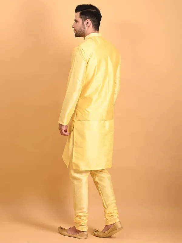 Men's_Silk_Blend_Kurta_Pajama_with_Designer_Ethnic_Nehru_Jacket/Modi_Jacket