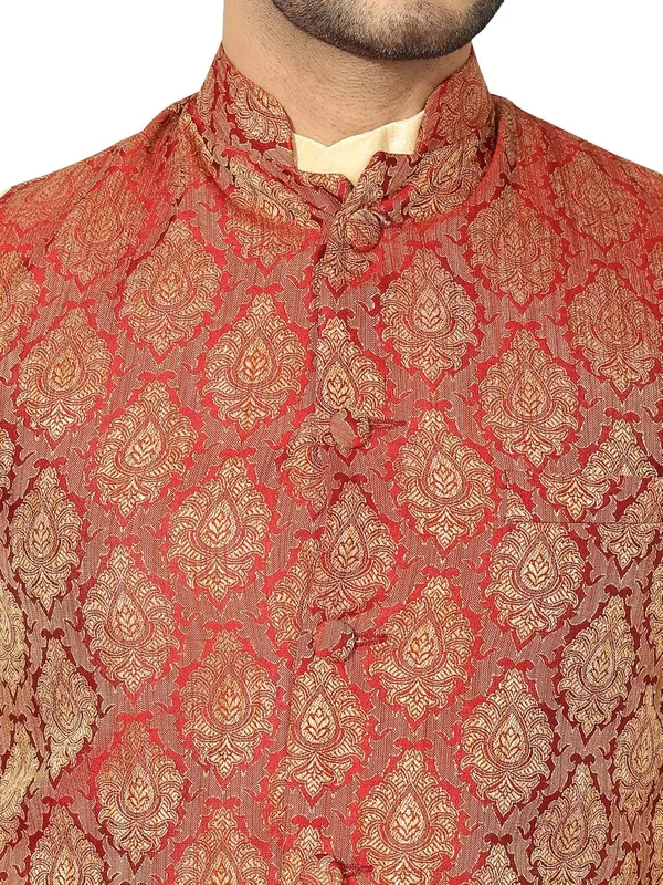 men's_Silk_Blend_Kurta_Pejama_&_Waistcot_Set