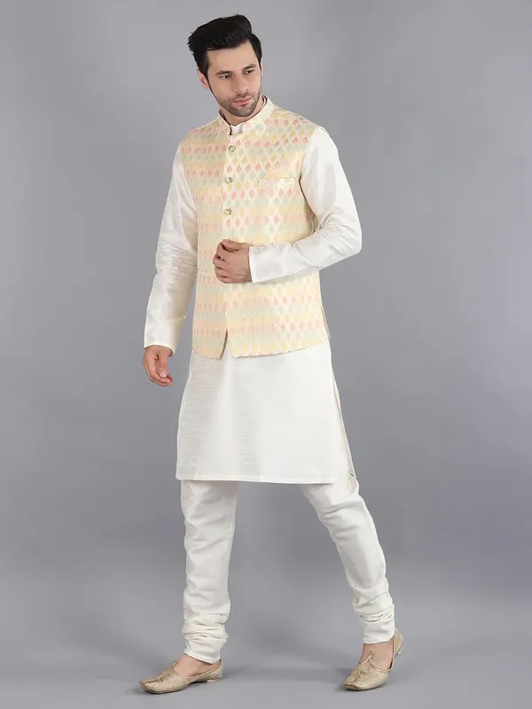 Men's_Silk_Blend_Kurta_Pajama_with_Designer_Ethnic_Nehru_Jacket/Modi_Jacket