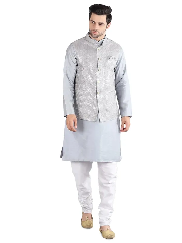 Men's_Silk_Blend_Kurta_Pajama_with_Designer_Ethnic_Nehru_Jacket/Modi_Jacket