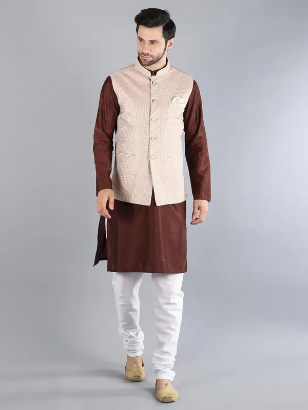 Men's_Silk_Blend_Kurta_Pajama_with_Designer_Ethnic_Nehru_Jacket/Modi_Jacket