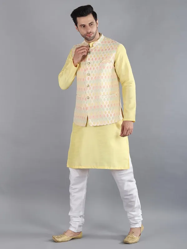 Men's_Silk_Blend_Kurta_Pajama_with_Designer_Ethnic_Nehru_Jacket/Modi_Jacket