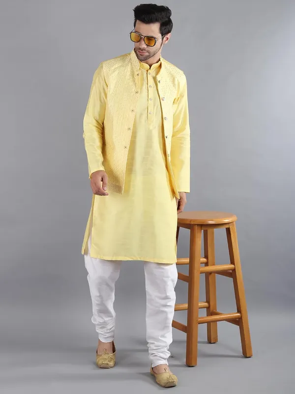 Men's_Silk_Blend_Kurta_Pajama_with_Designer_Ethnic_Nehru_Jacket/Modi_Jacket