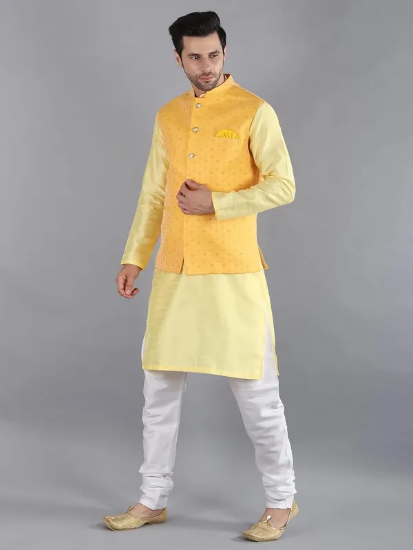 Men's_Silk_Blend_Kurta_Pajama_with_Designer_Ethnic_Nehru_Jacket/Modi_Jacket