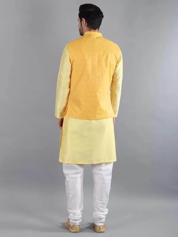 Men's_Silk_Blend_Kurta_Pajama_with_Designer_Ethnic_Nehru_Jacket/Modi_Jacket