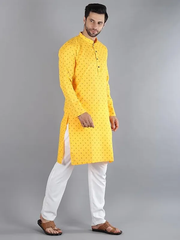 Yellow_&_White_Cotton_Woven_Kurta_Pyjama_Set_For_Men