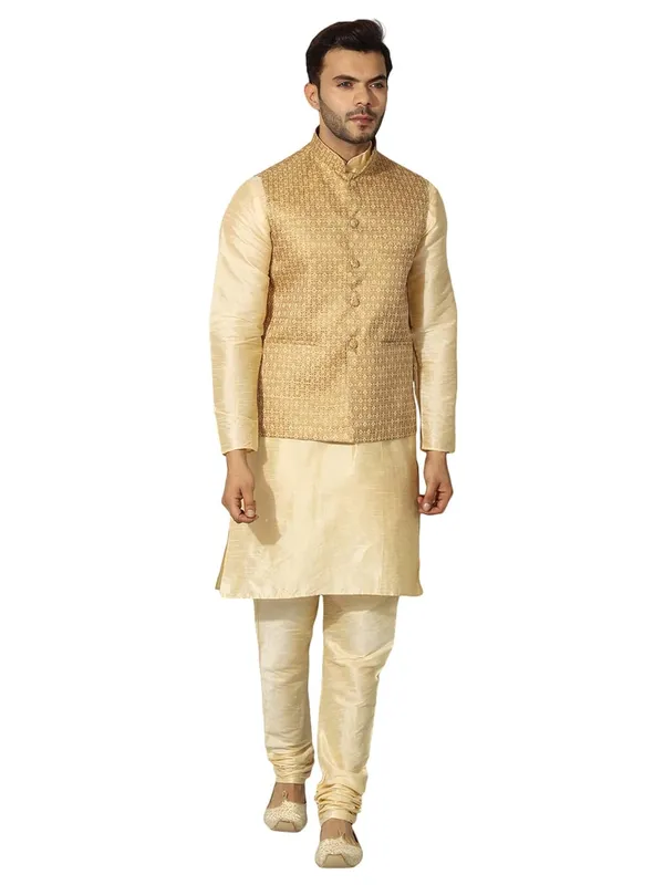 men's_Silk_Blend_Kurta_Pejama_&_Waistcot_Set
