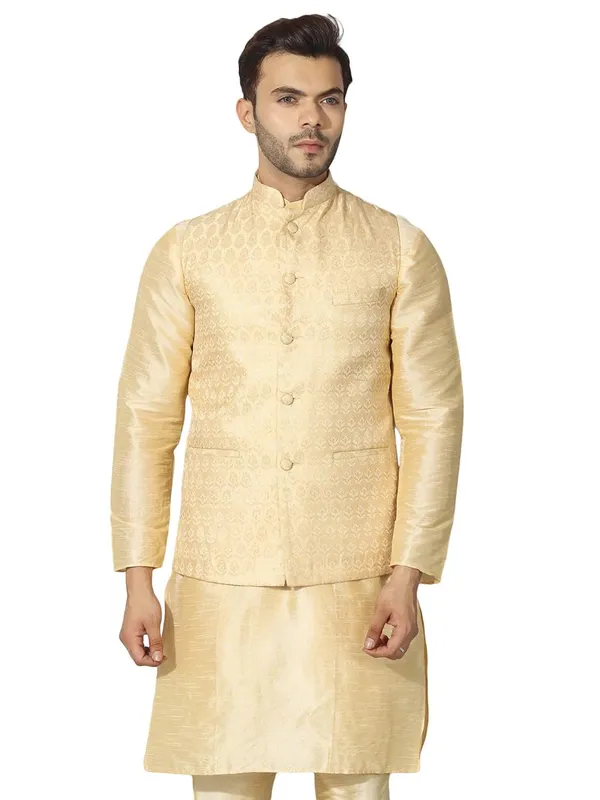 men's_Silk_Blend_Kurta_Pejama_&_Waistcot_Set