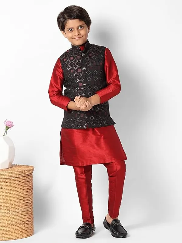 Uri_and_Mackenzie_kid's_Silk_Blend_Kurta_Pant_&_Waistcot_Set