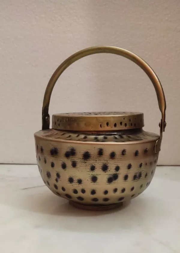 Iron_Antique_Finish_Degchi_Incense_Dhoop_Burner_|_For_Pooja_Room,_Yoga_Room_Or_Meditation_Room