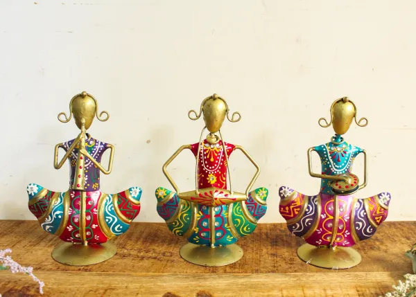 Set_of_3_Tribal_Rajasthani_Musicians_Showpiece_|_For_Home_Decor_Table_Decor