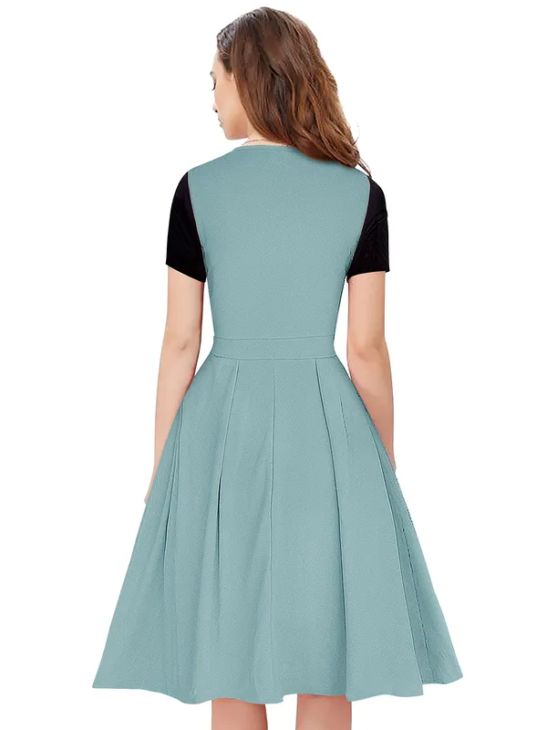 Pista_Heavy_Fabric_Western_Dress_For_Women