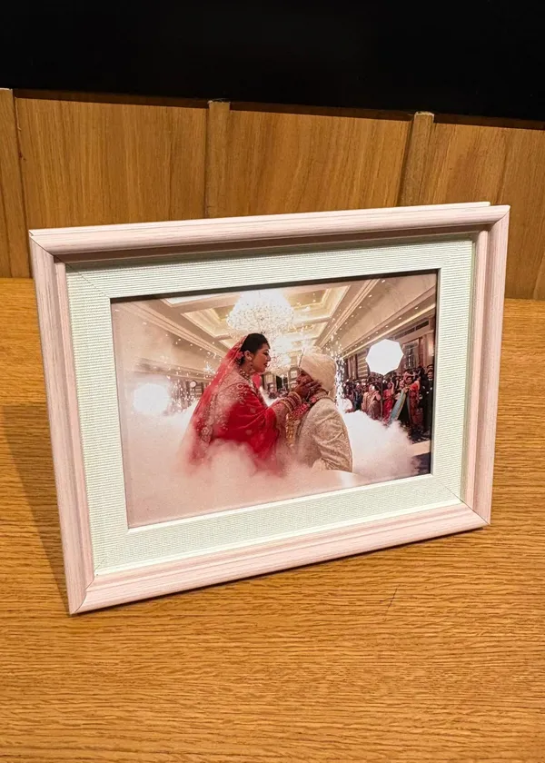 Pink_Framed_Photoframe