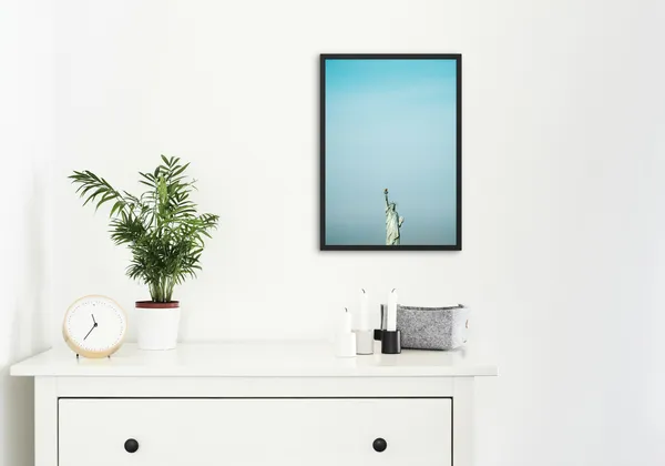 Black_Framed_Statue_Of_Liberty_In_Sky_Fibre_Art_|_For_Home_&_Office_Decor
