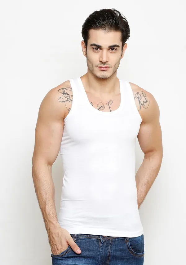 Hero_Round_Neck_Sleeveless_Cotton_Vest_Combo_For_Men_Pack_Of_3_Size_100%_Combed_Cotton_Stretchable_&_Breathable_Comfortable_Fit_Ideal_Summer_Innerwear