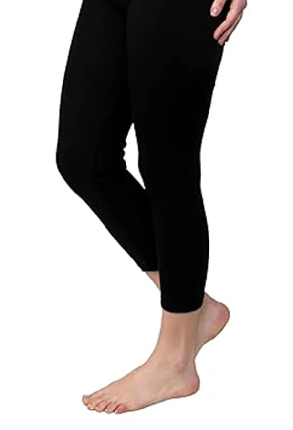 Women's_Sleeveless_Thermal_Top_For_Winter_Warmth_Soft_Cotton_Blend_Heat_Retaining_Fabric_Ideal_Foraying_Lightweight_And_Comfortable_Fit_Cold_Weather_Protection