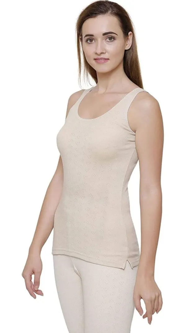 Women's_Sleeveless_Thermal_Top_For_Winter_Warmth_Soft_Cotton_Blend_Heat_Retaining_Fabric_Ideal_Foraying_Lightweight_And_Comfortable_Fit_Cold_Weather_Protection