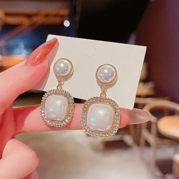 Antique_White_Rectangle_Stud_Earring_For_Women_|_Gold_Plated_Stylish_Crystal_Drop_Earrings