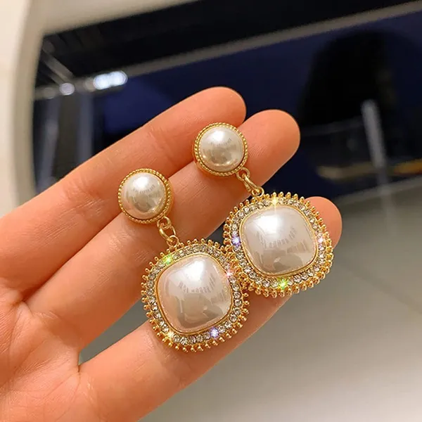 Antique_White_Rectangle_Stud_Earring_For_Women_|_Gold_Plated_Stylish_Crystal_Drop_Earrings