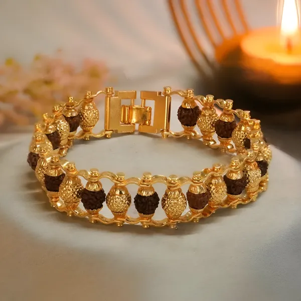 Gold_Plated_Bracelet_for_Men_|_5_mukhi_Rudraksha_for_Balancing_Chakras_and_Improve_Focus