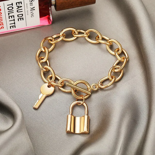 Gold_Plated_Bracelet_for_Women_|_Premium_Heart_inspired_Bracelet