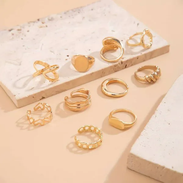 Gold_Plated_Rings_for_Woemn_|_Premium_Stackable_Rings_Set