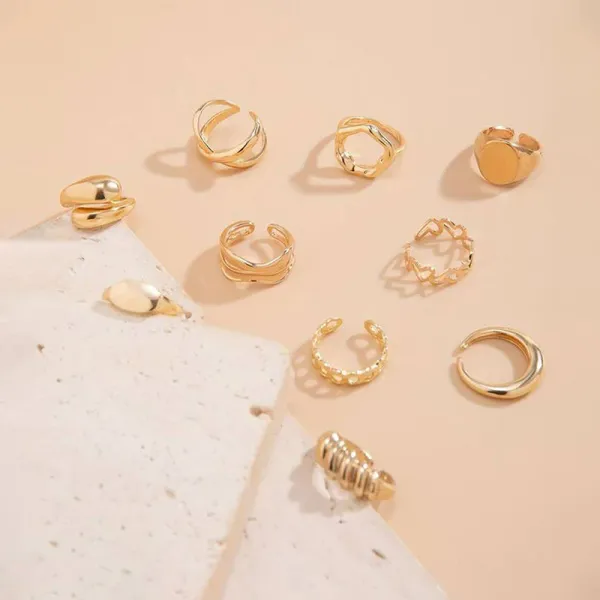 Gold_Plated_Rings_for_Woemn_|_Premium_Stackable_Rings_Set